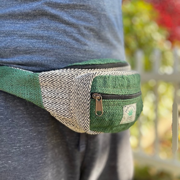 Hello! Welcome to Like International! 😊🌸 - Picture 7 of 10